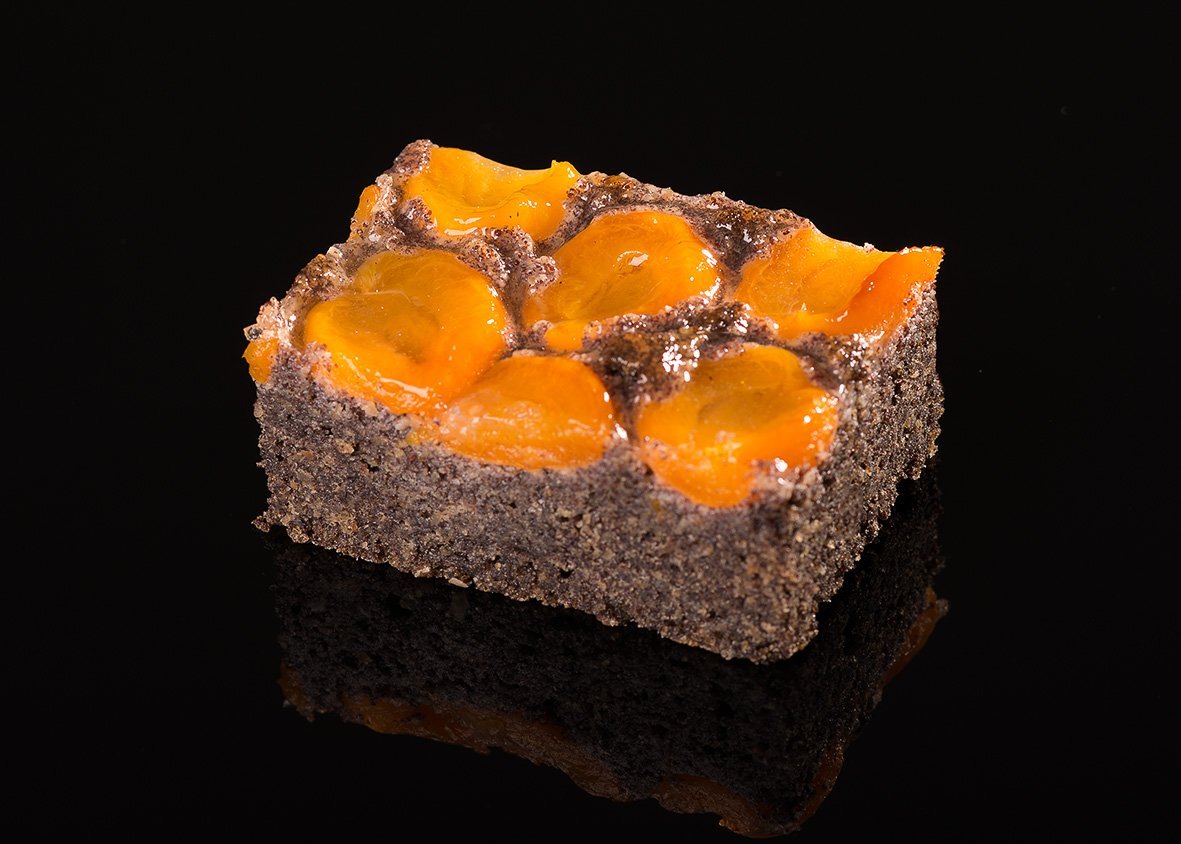 Mohn-Marillenschnitte