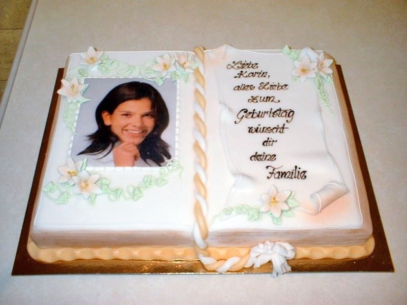 Buchtorte mit Bild